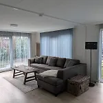 Chalet Bright With Hot Tub Near Breda Molenschot
