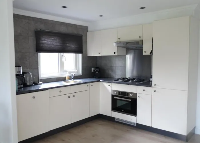 The Bright Side Brabant * Molenschot